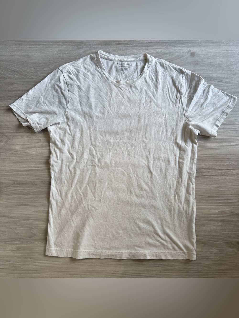 Men's White Crew Neck T-Shirt - Classic Cotton Tee